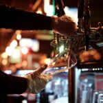 warsztaty-barmanskie-dla-firm-kiedy-warto-je-przeprowadzic